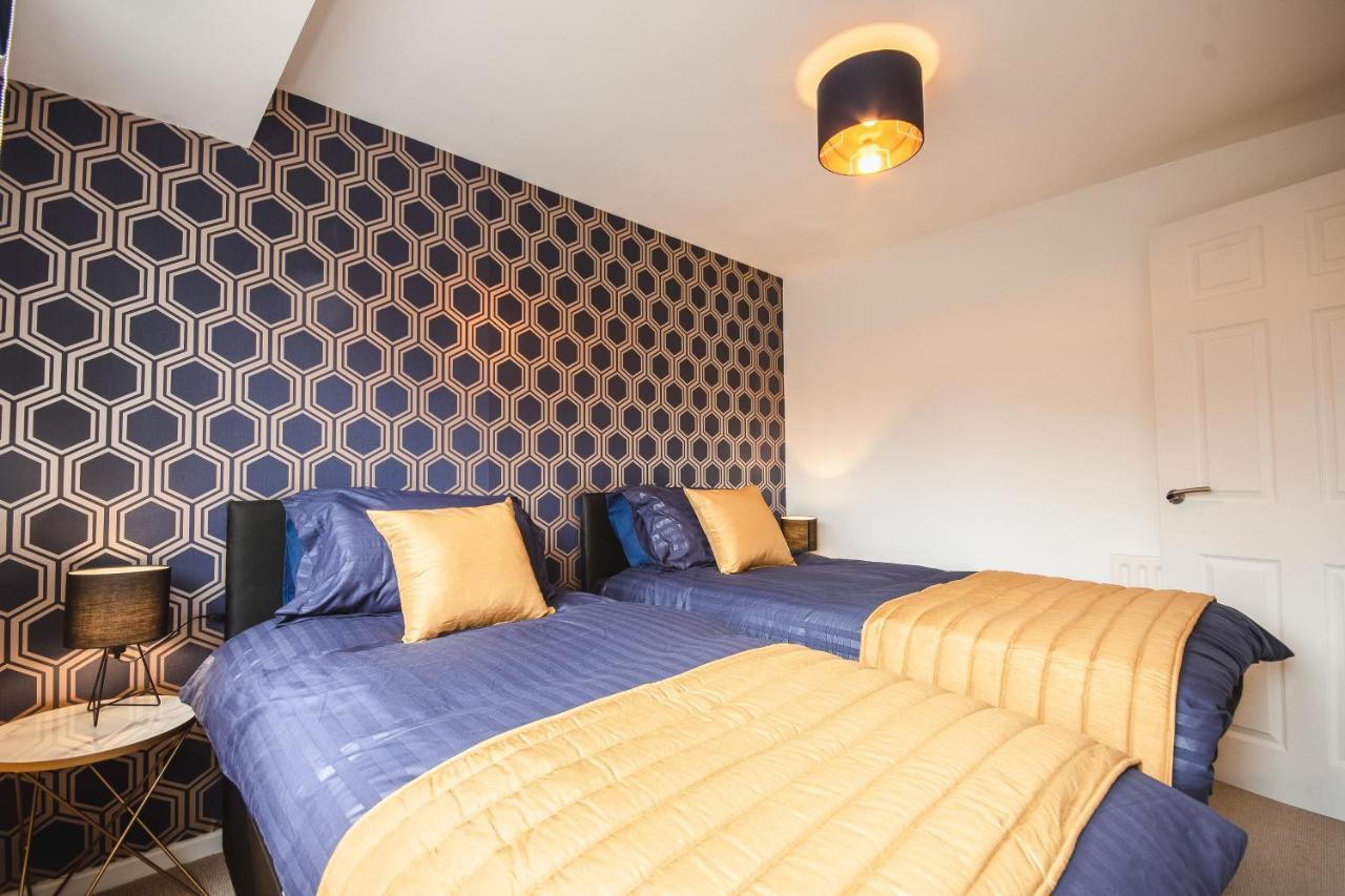 4 Bed House City Centre-Free Parking-2Mins From Station Cantorbéry Extérieur photo